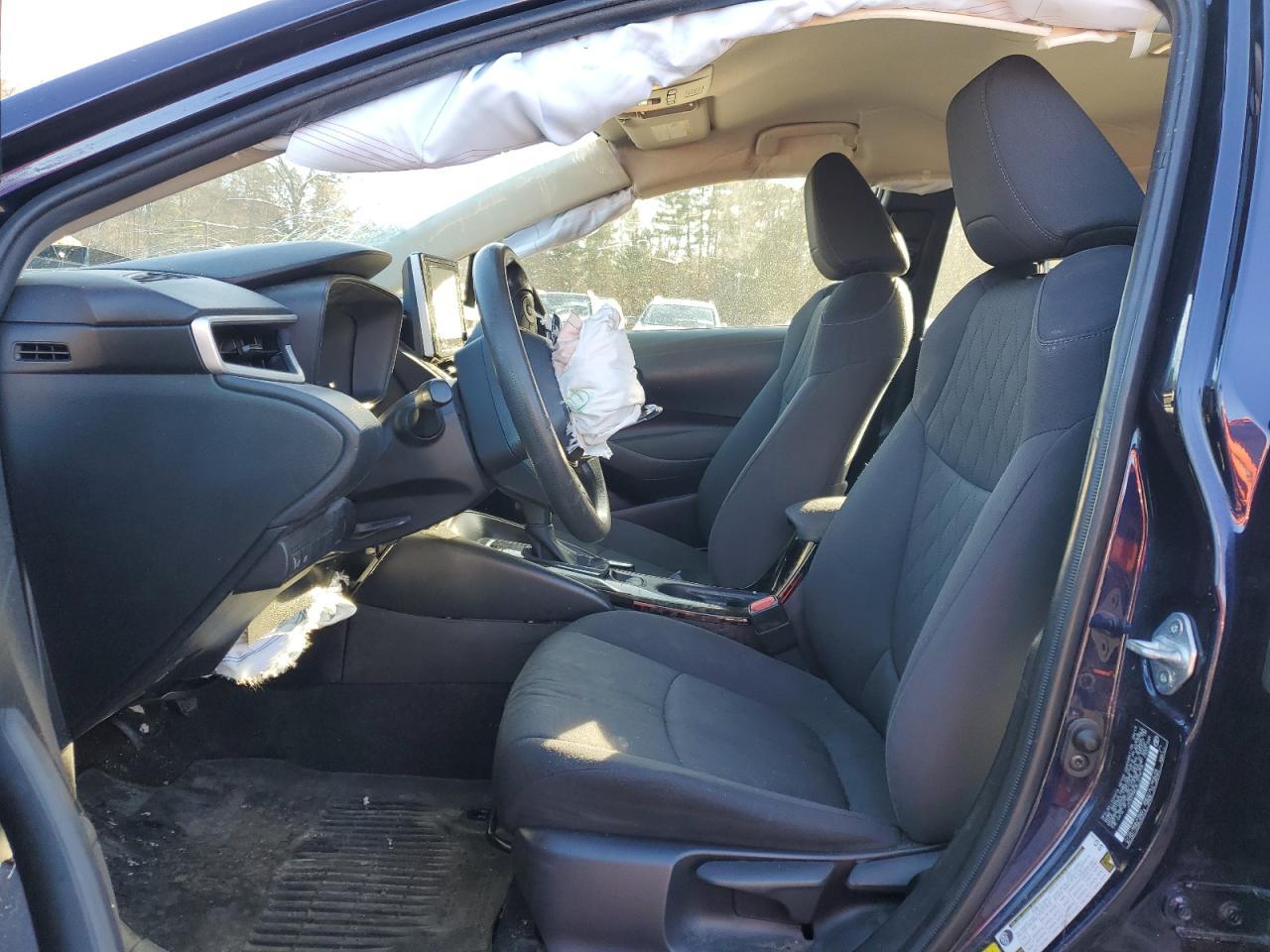 2020 TOYOTA COROLLA LE - Фото 7