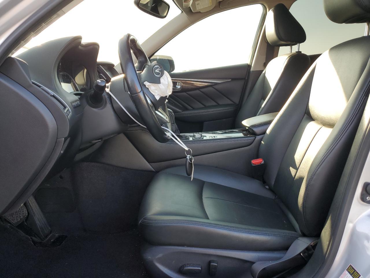 2018 INFINITI Q50 LUXE - Image 7