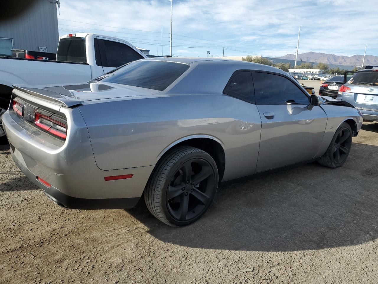 2015 DODGE CHALLENGER - Фото 3