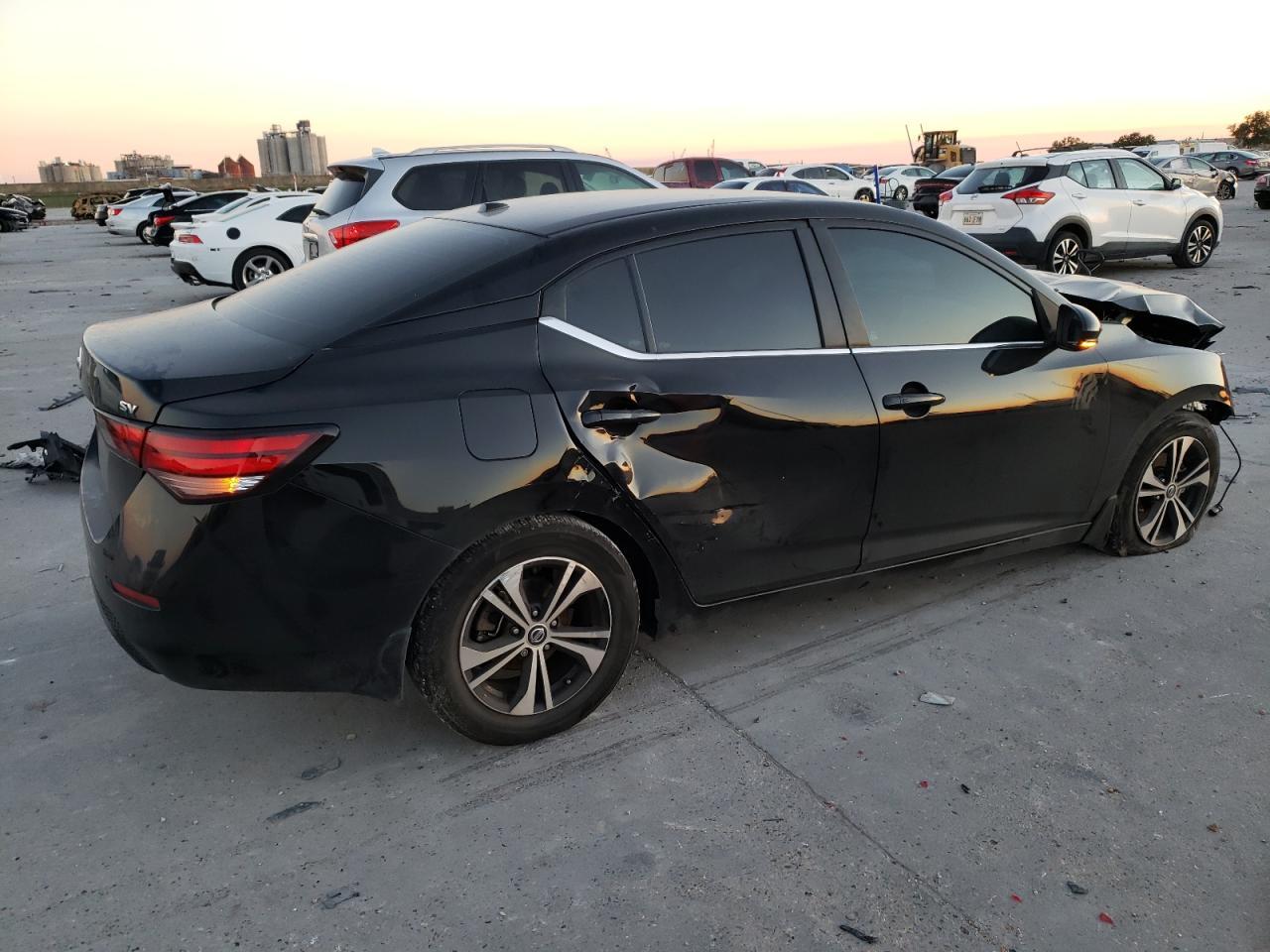 2020 NISSAN SENTRA SV - Фото 3