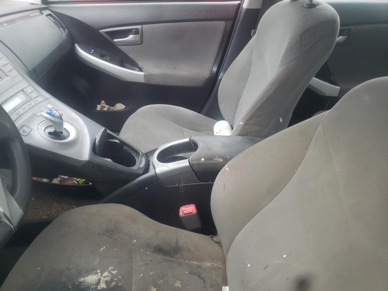 2013 TOYOTA PRIUS PLUG - Image 7