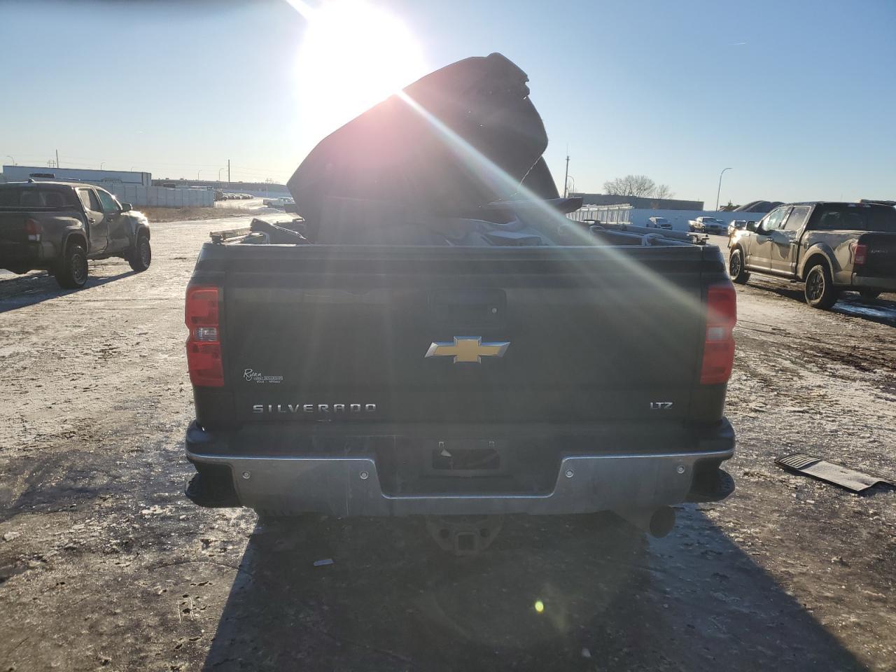 2018 CHEVROLET SILVERADO - Image 6