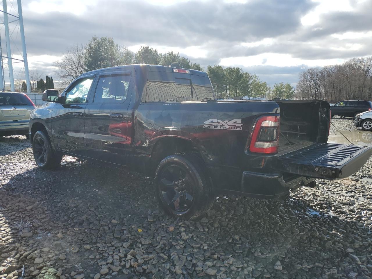 2019 RAM 1500 BIG H - Фото 2