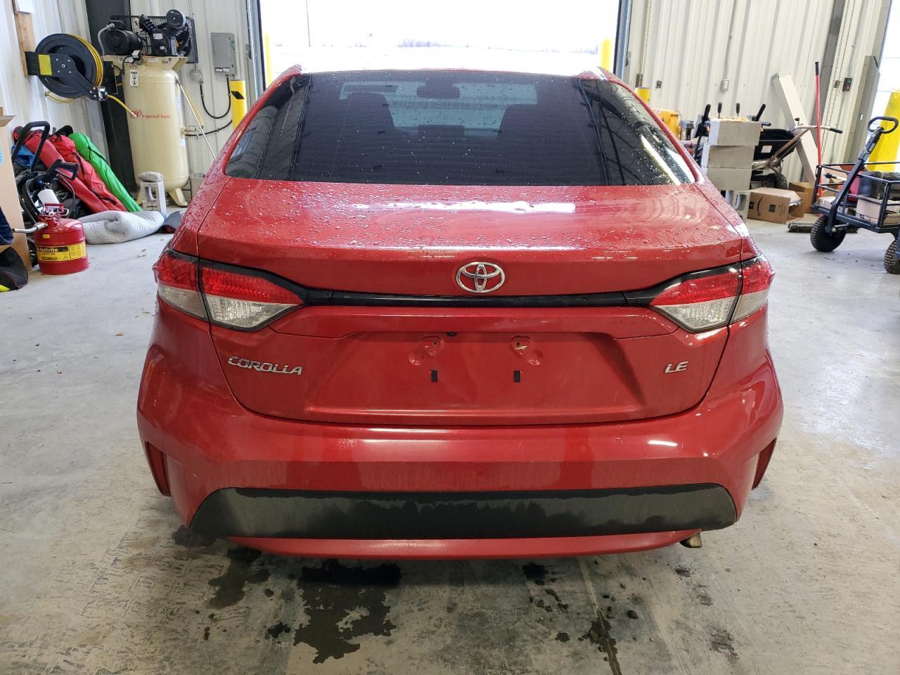 2020 TOYOTA COROLLA LE - Фото 6