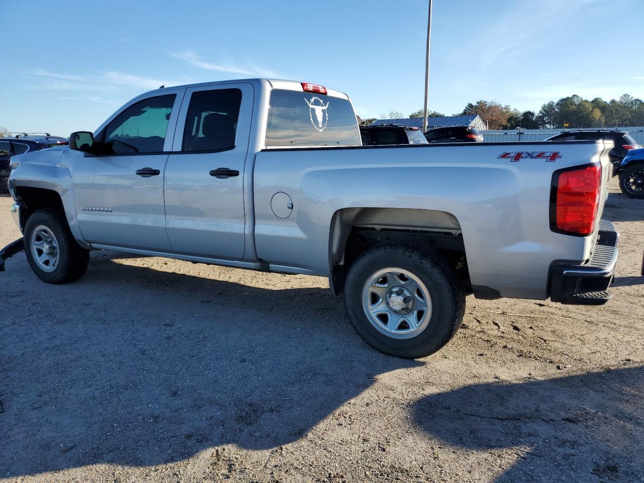 2016 CHEVROLET SILVERADO - Image 2