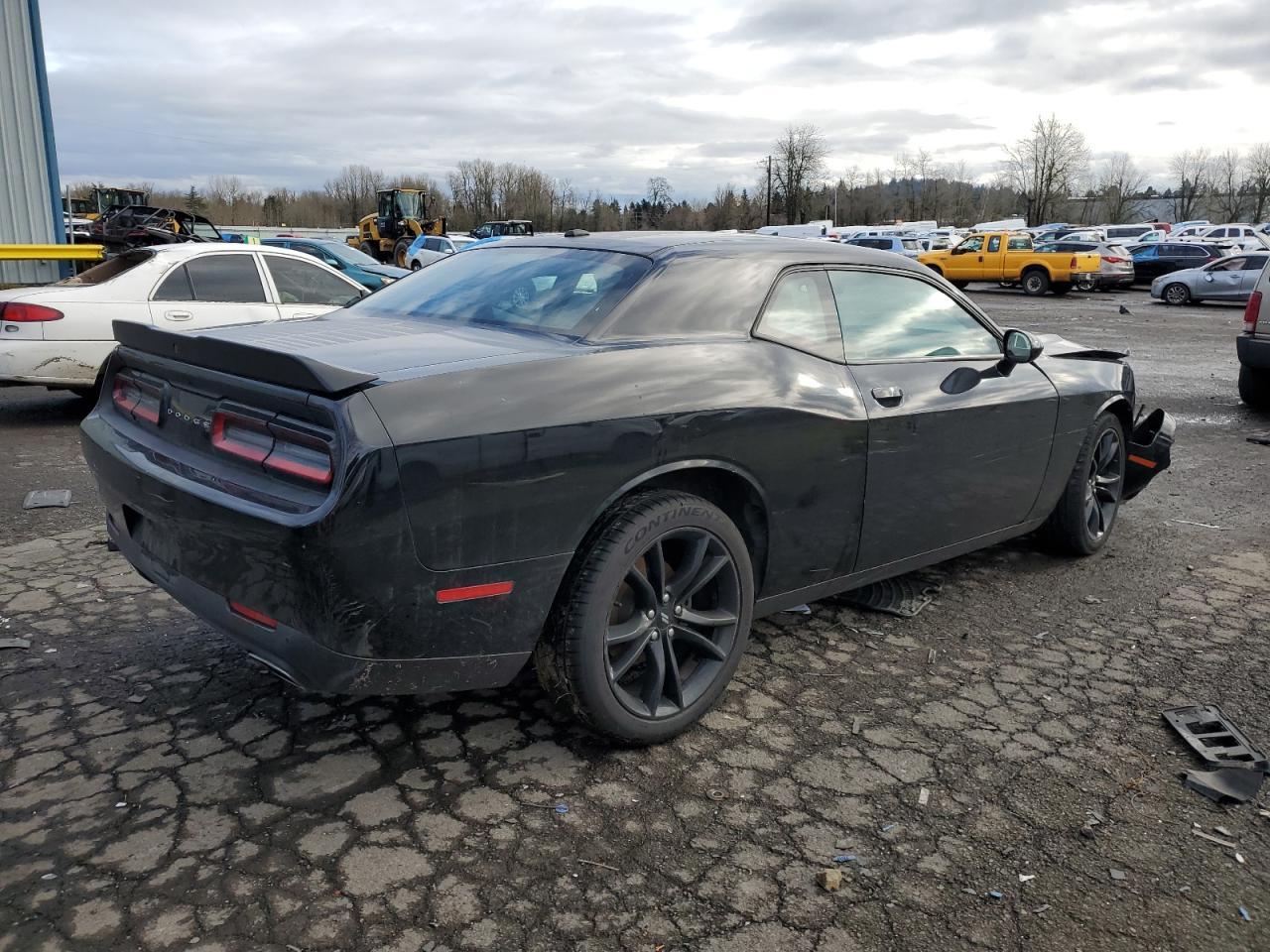 2017 DODGE CHALLENGER - Фото 3