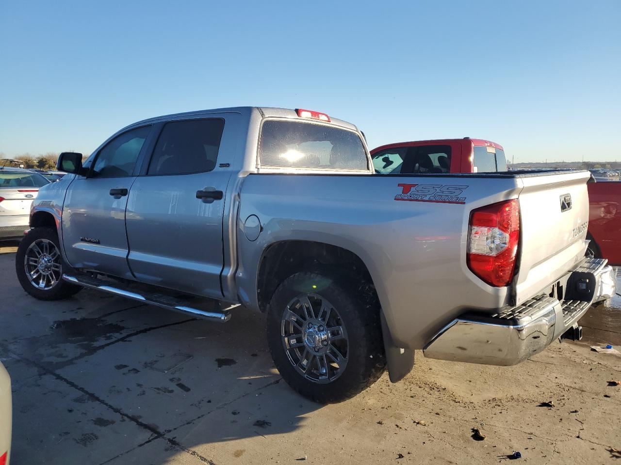 2015 TOYOTA TUNDRA CRE - Image 2