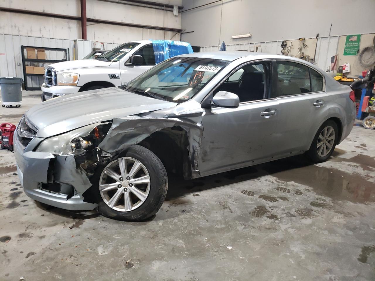 2012 SUBARU LEGACY 2.5