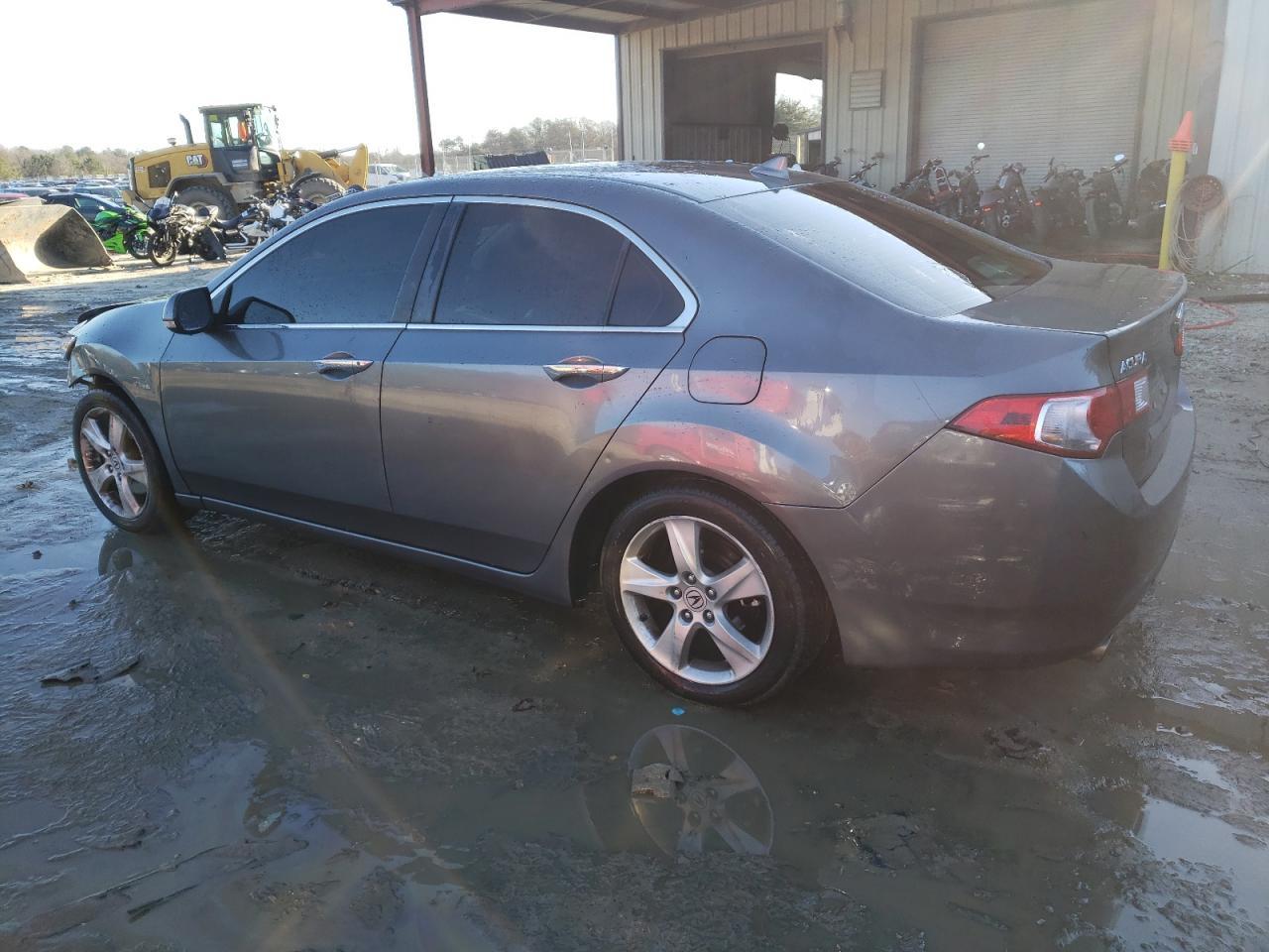 2010 ACURA TSX - Image 2