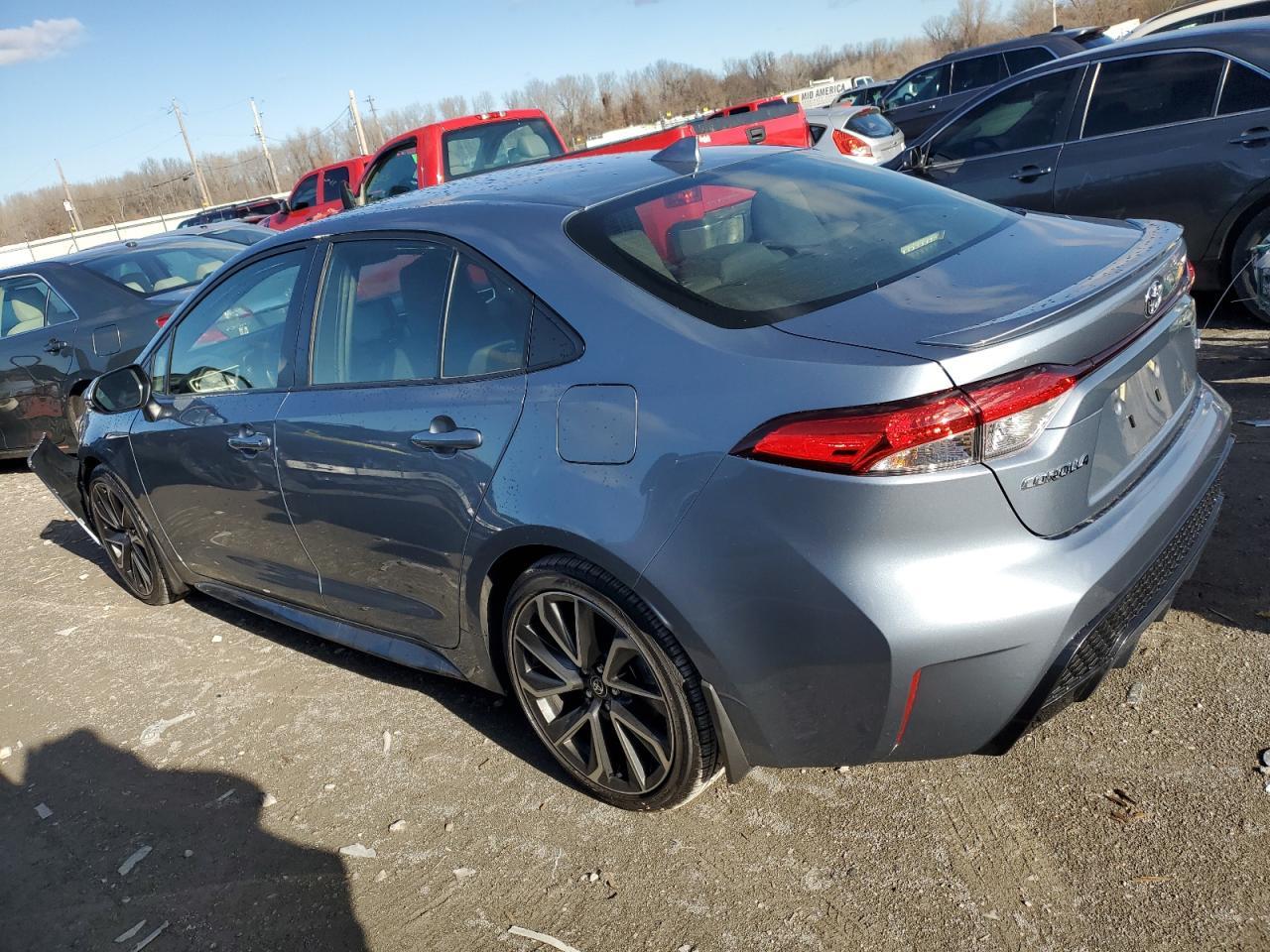 2022 TOYOTA COROLLA SE - Фото 2