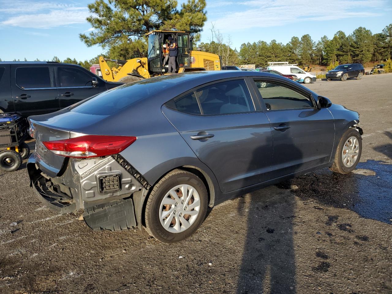 2018 HYUNDAI ELANTRA SE - Фото 3