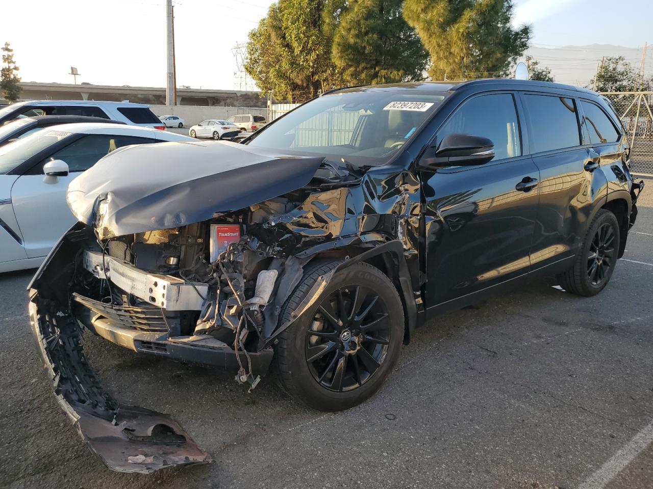 2019 TOYOTA HIGHLANDER