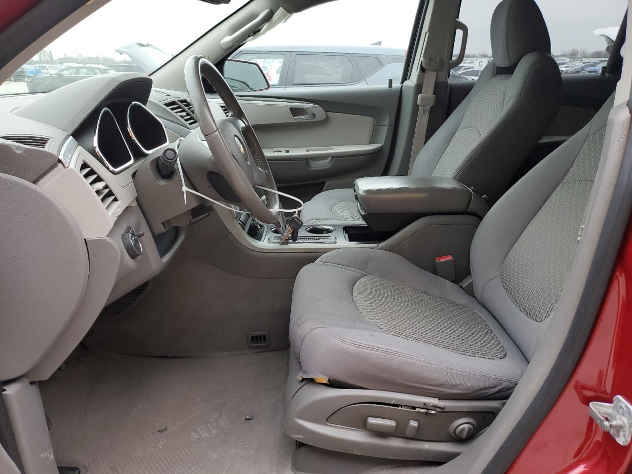 2012 CHEVROLET TRAVERSE L - Image 7