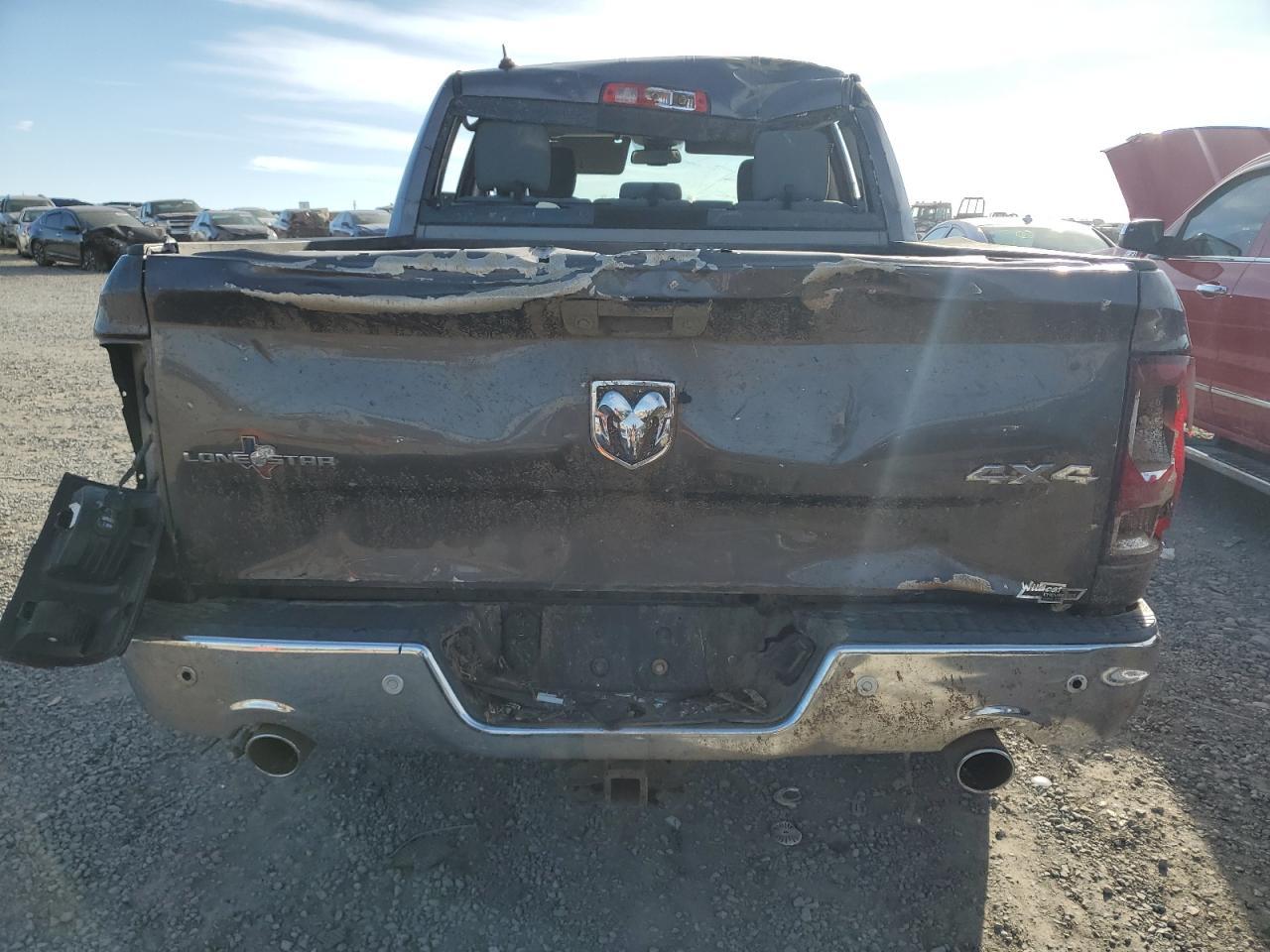 2015 RAM 1500 SLT - Image 6