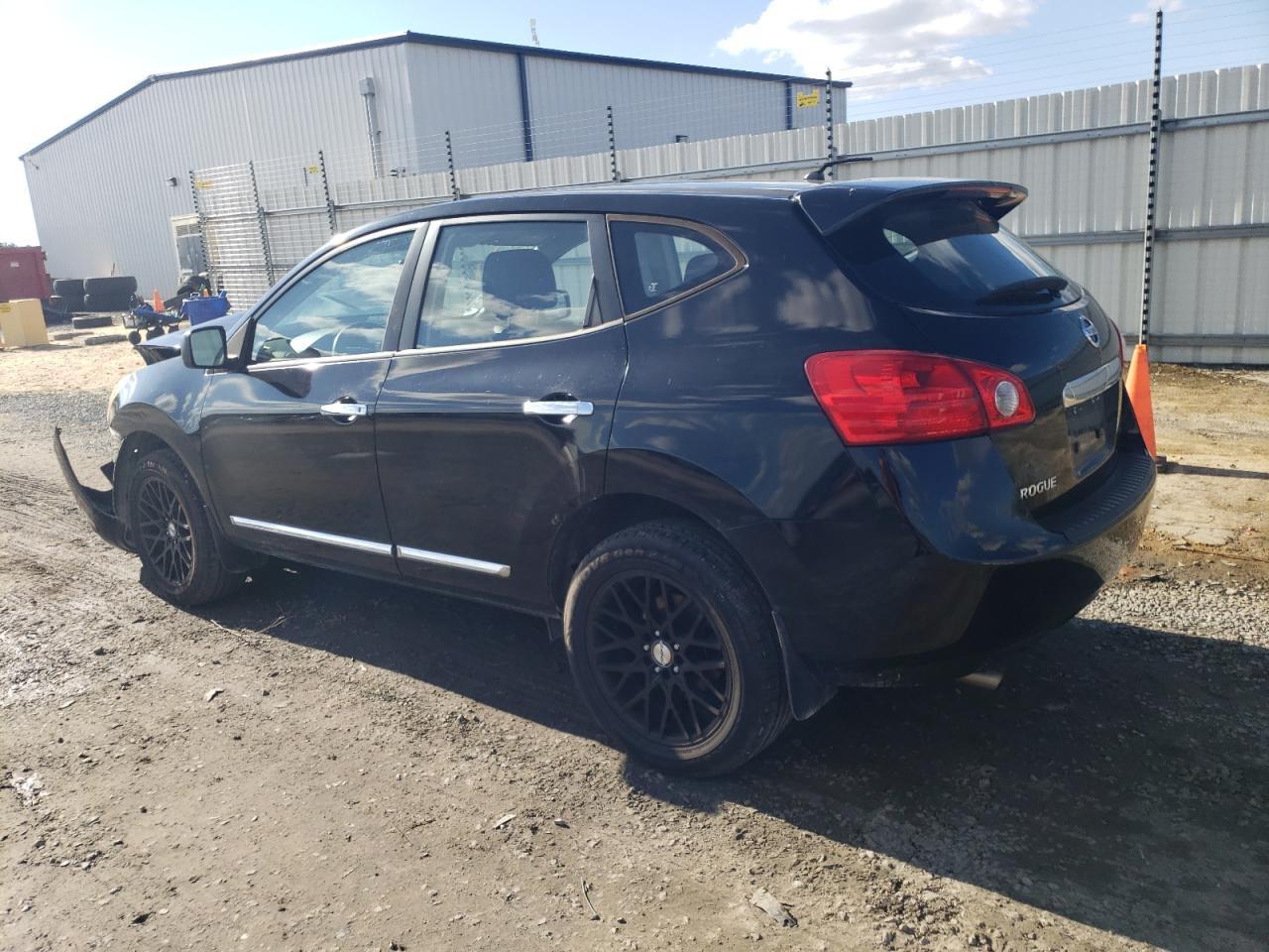 2013 NISSAN ROGUE S - Image 2