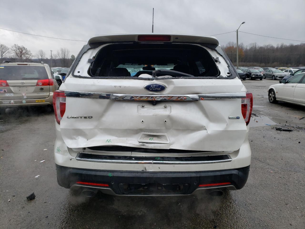 2018 FORD EXPLORER L - Image 6