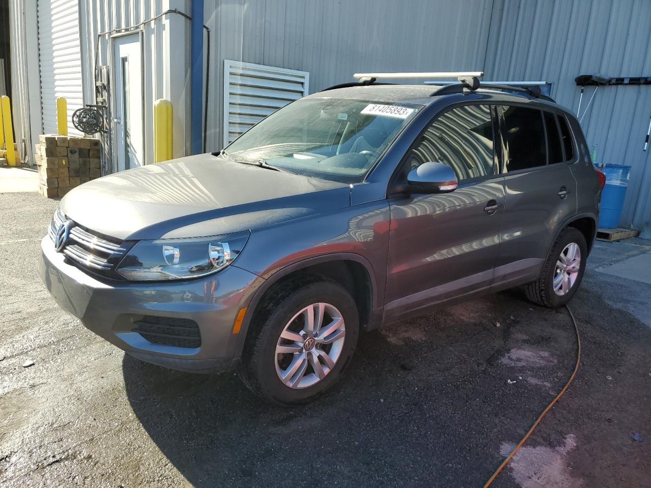 2016 VOLKSWAGEN TIGUAN S car image