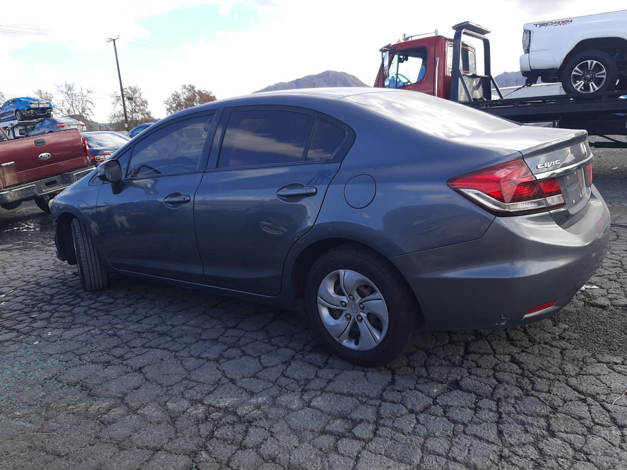 2013 HONDA CIVIC LX - Фото 2