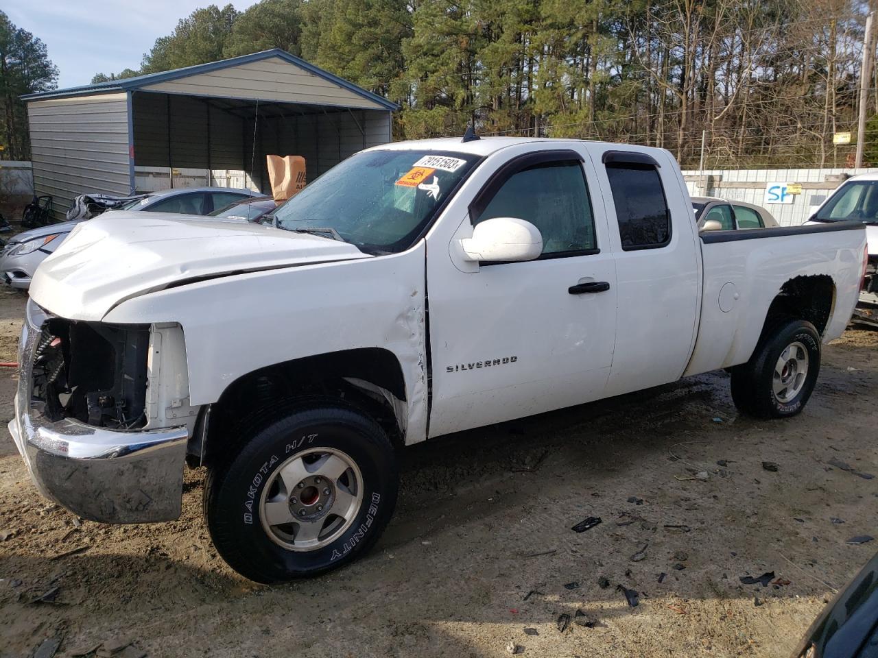 2013 CHEVROLET SILVERADO car image