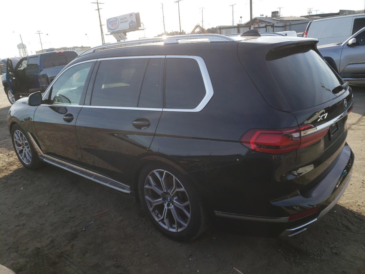2022 BMW X7 XDRIVE4 - Фото 2