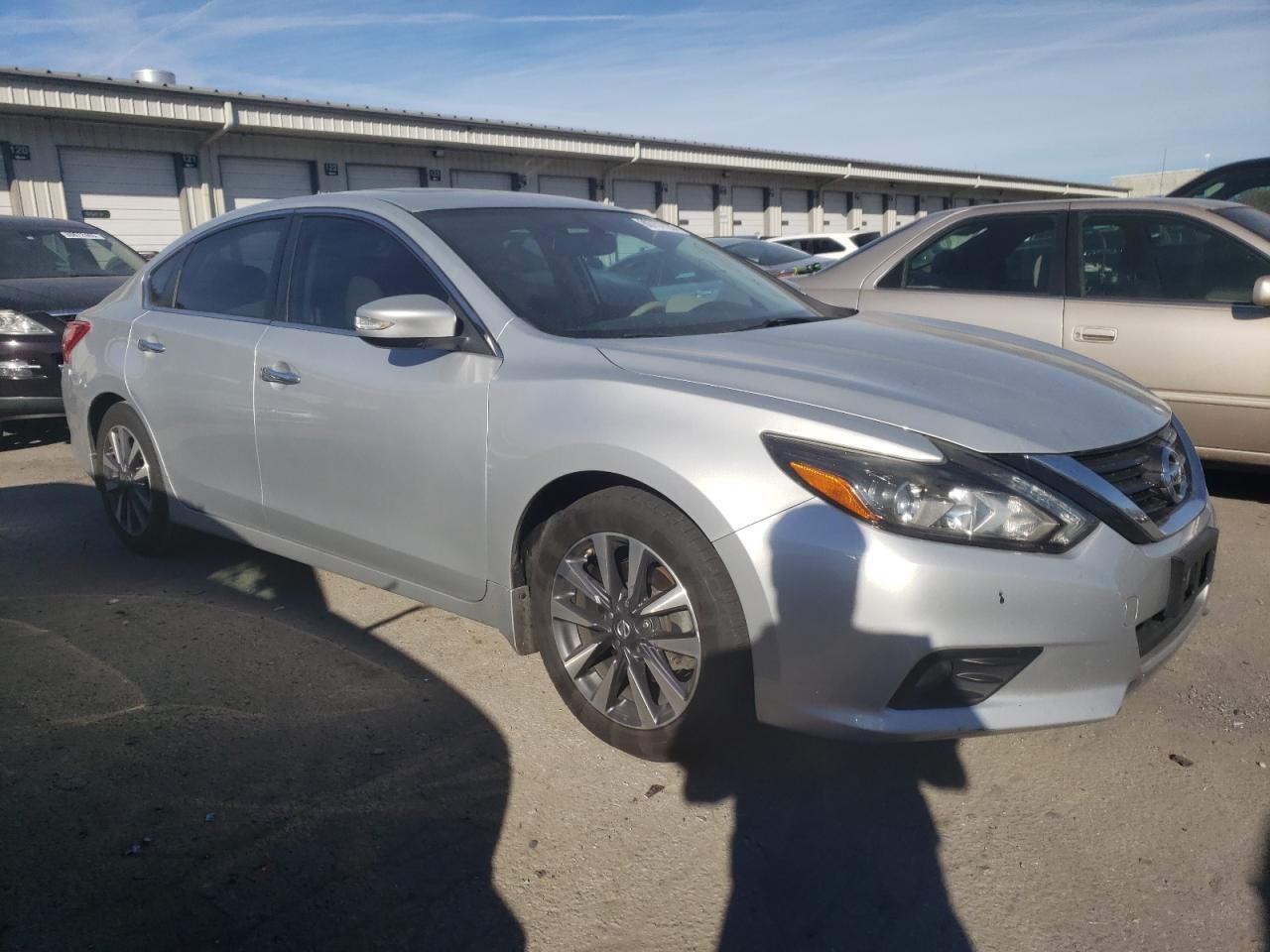 2016 NISSAN ALTIMA 2.5 - Image 4