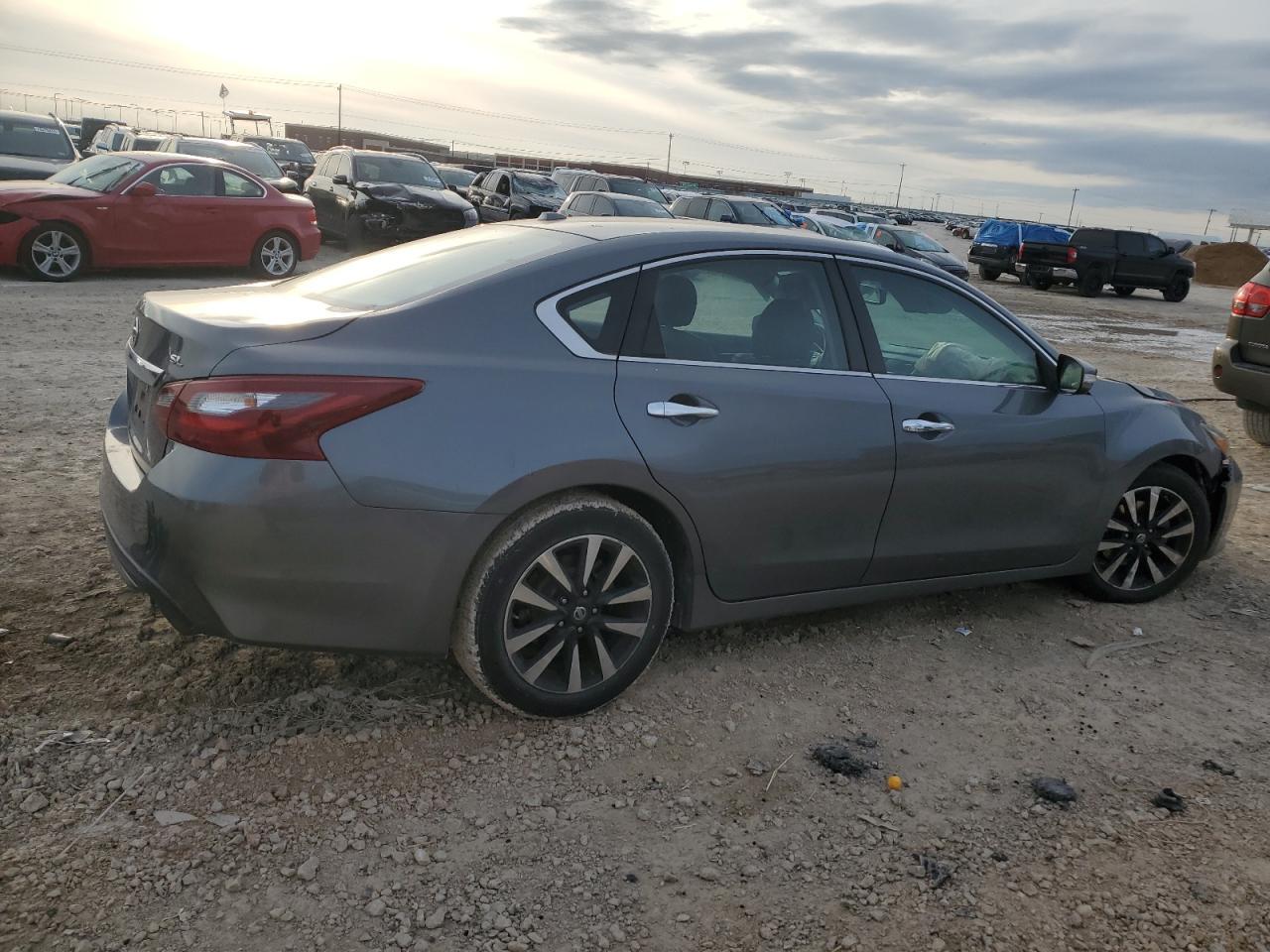2018 NISSAN ALTIMA 2.5 - Фото 3