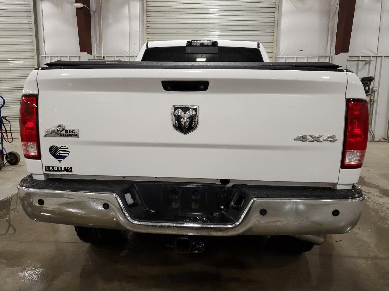 2017 RAM 2500 SLT - Image 6
