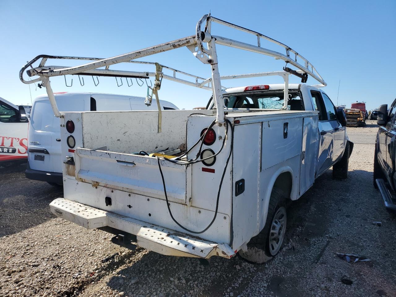 2016 CHEVROLET SILVERADO - Фото 3