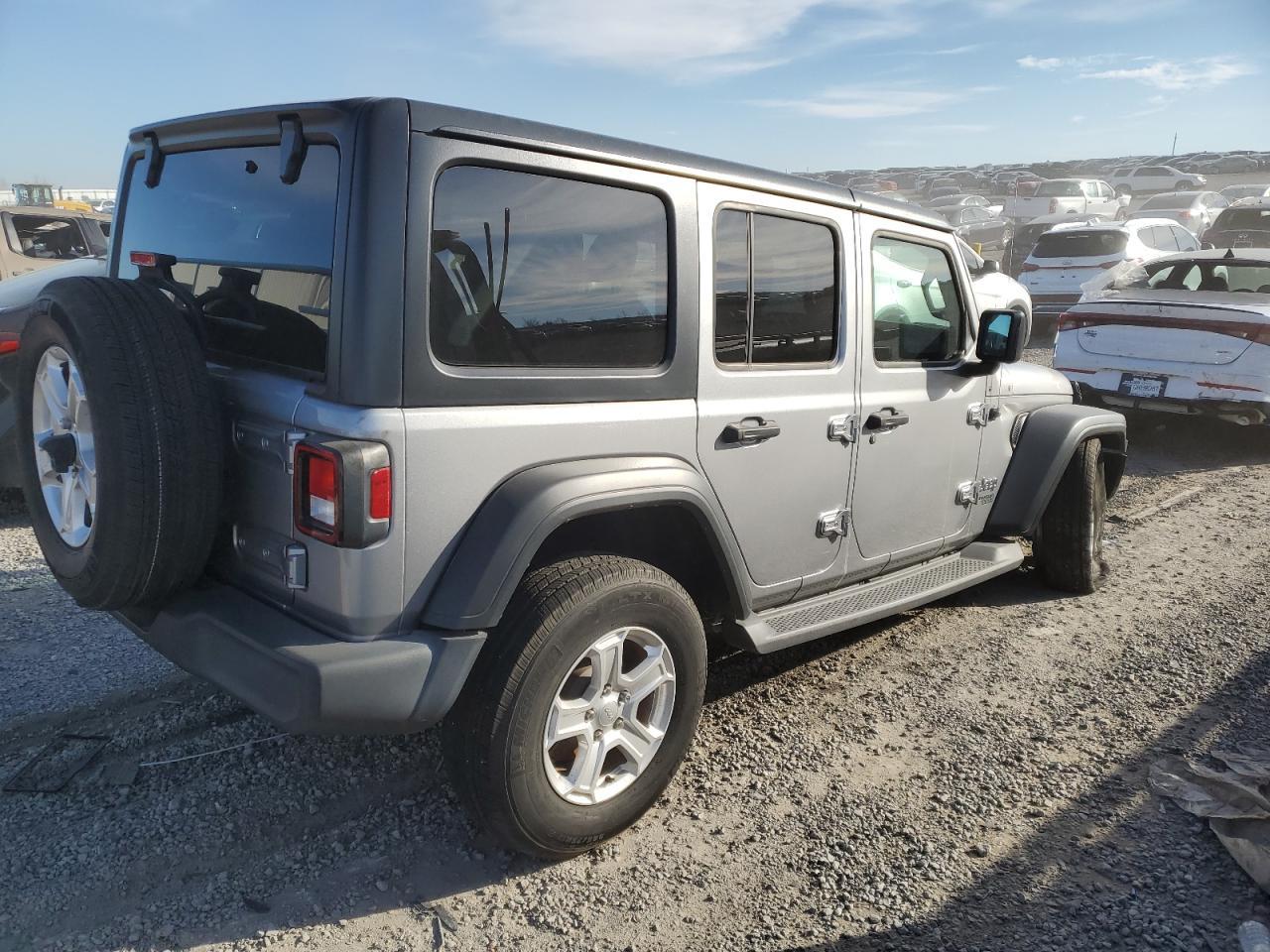 2019 JEEP WRANGLER U - Image 3