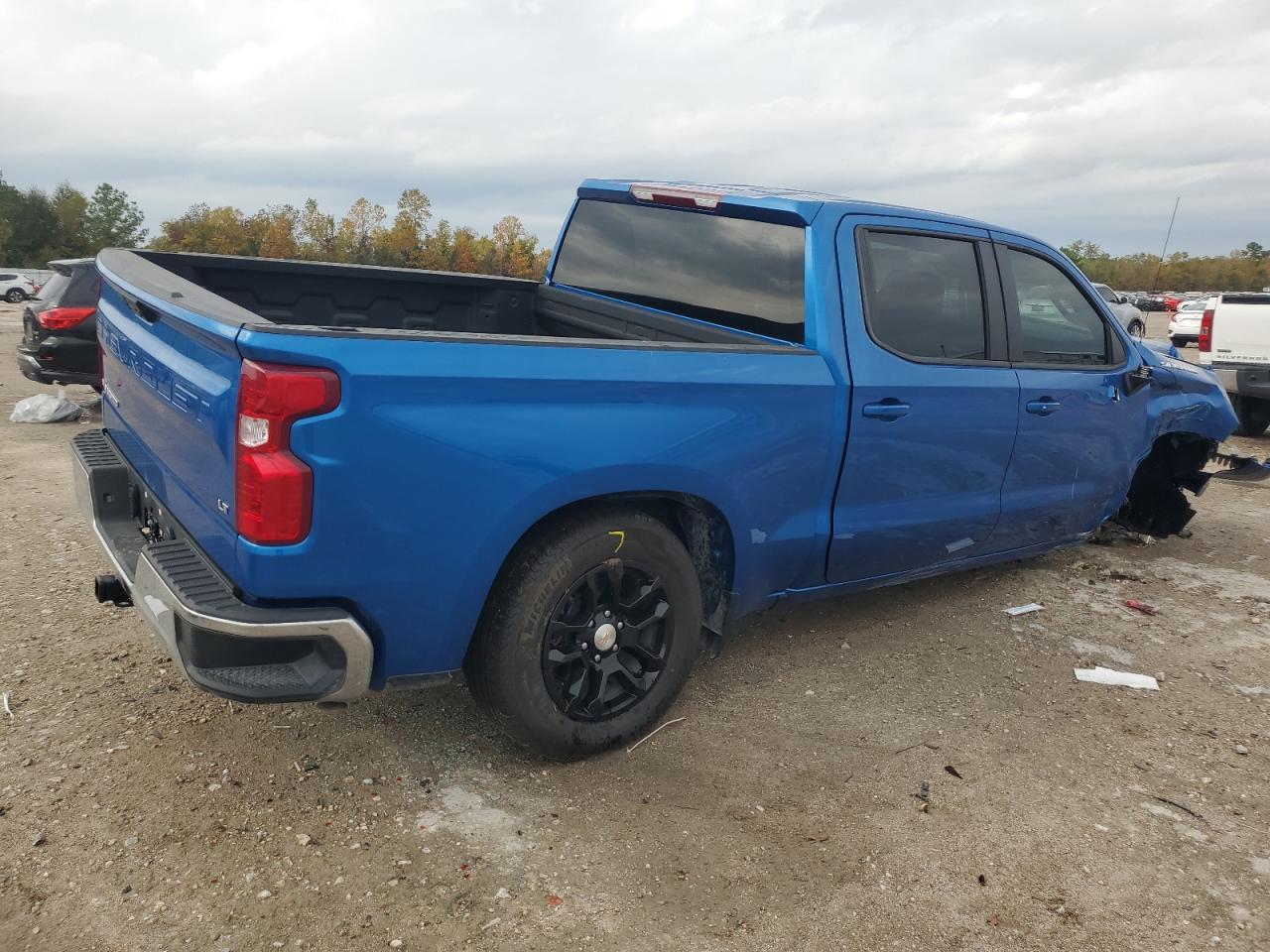 2023 CHEVROLET SILVERADO - Фото 3