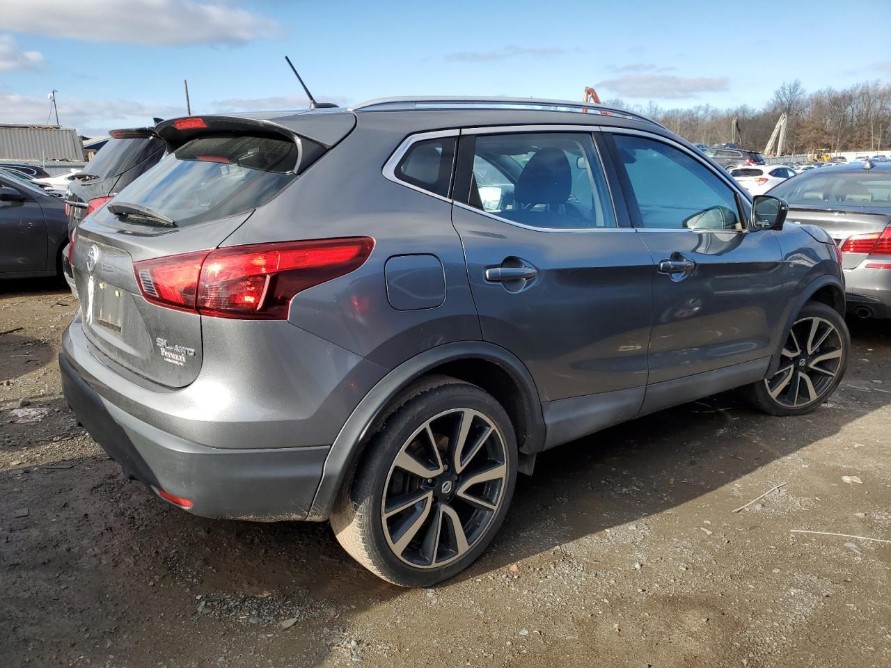 2017 NISSAN ROGUE SPOR - Image 3