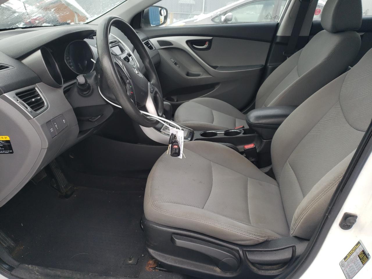 2013 HYUNDAI ELANTRA GL - Image 7
