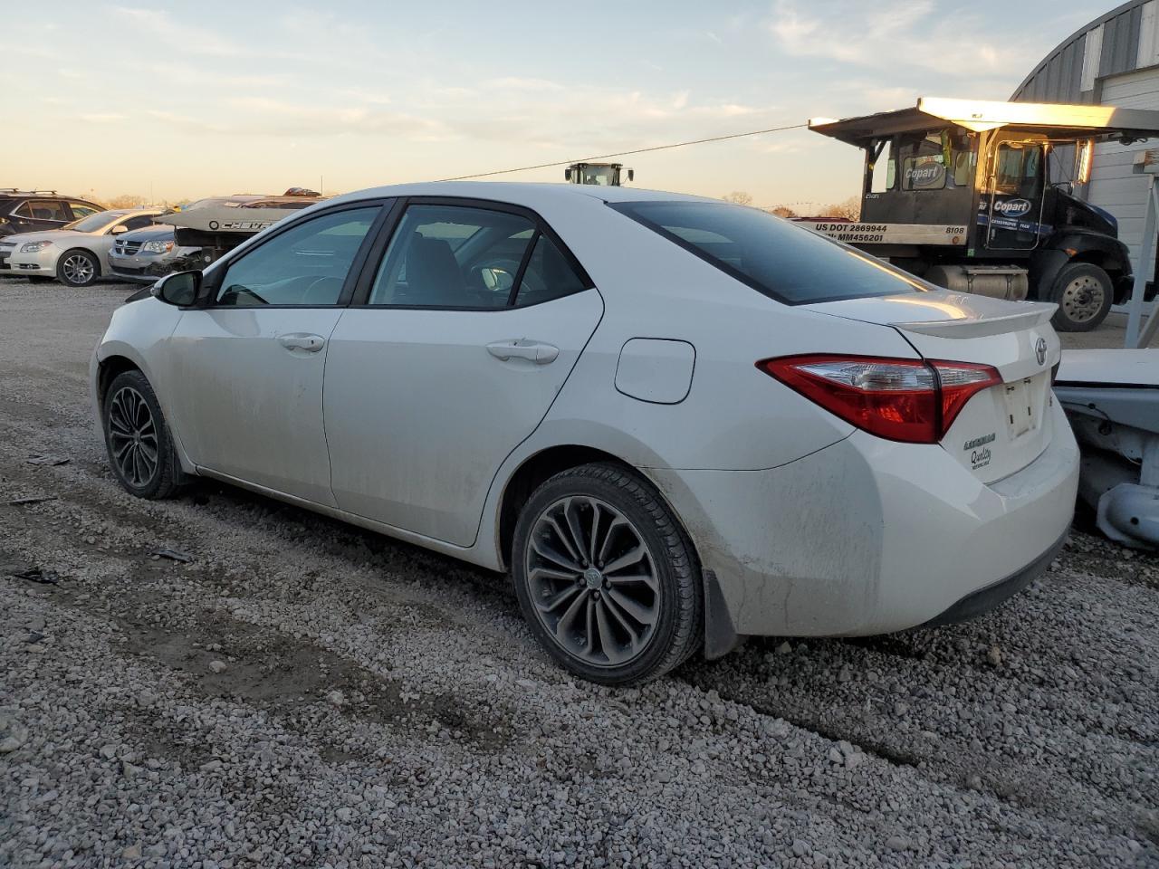 2014 TOYOTA COROLLA L - Image 2