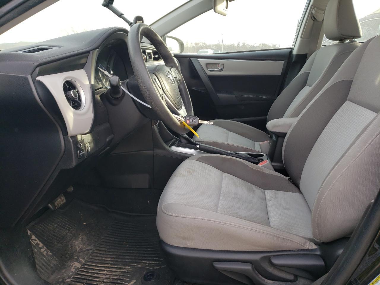 2019 TOYOTA COROLLA L - Фото 7