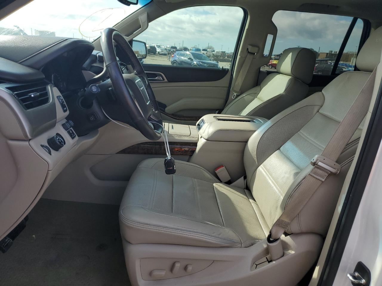2016 GMC YUKON DENA - Фото 7