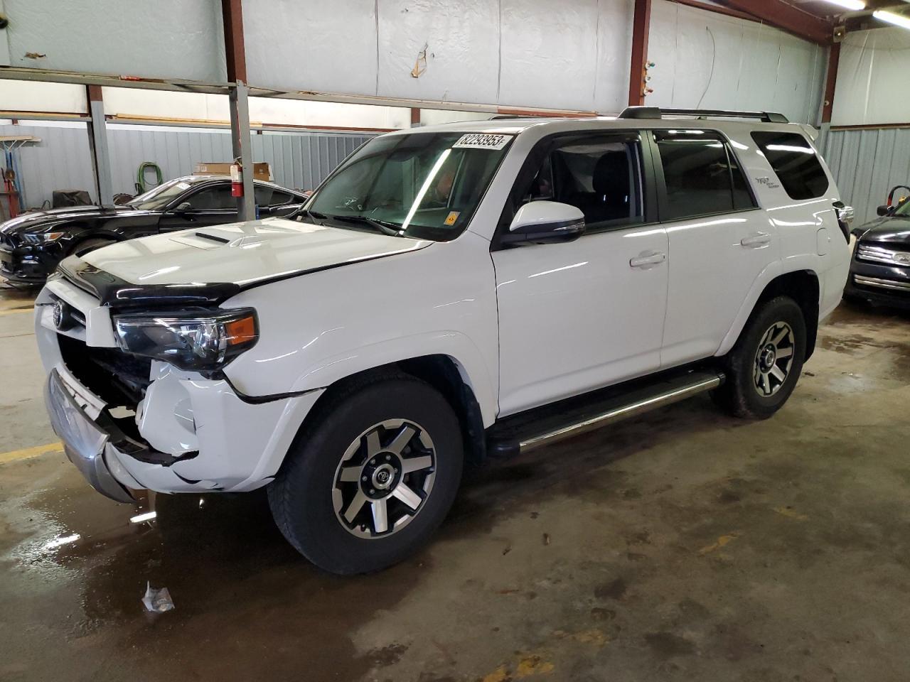 2020 TOYOTA 4RUNNER SR