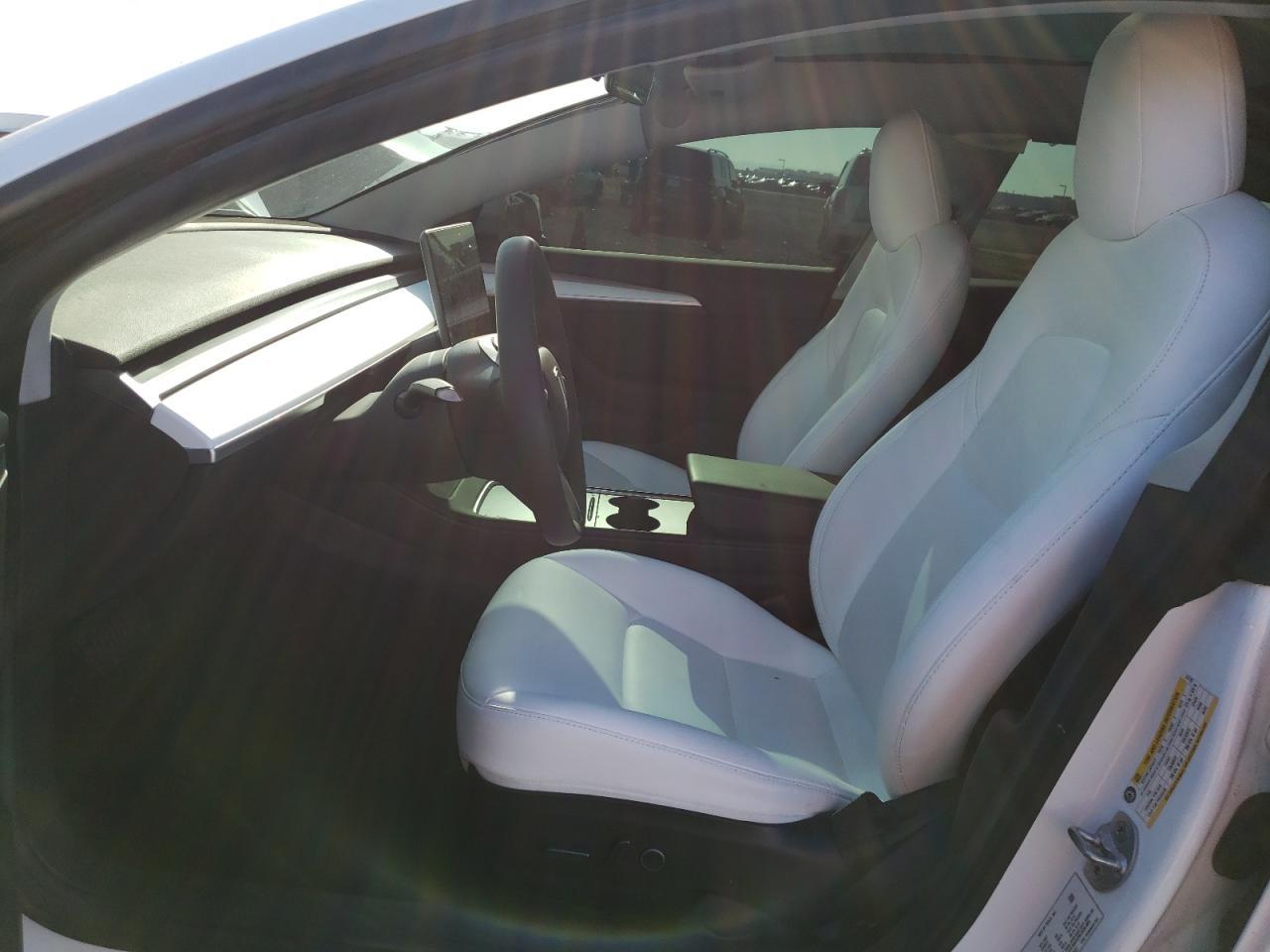 2022 TESLA MODEL 3 - Image 7