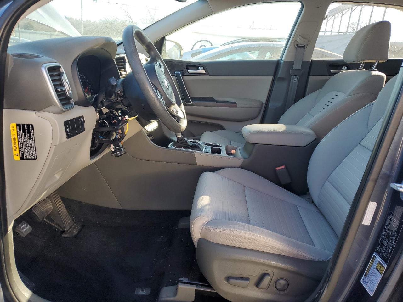 2017 KIA SPORTAGE L - Image 7