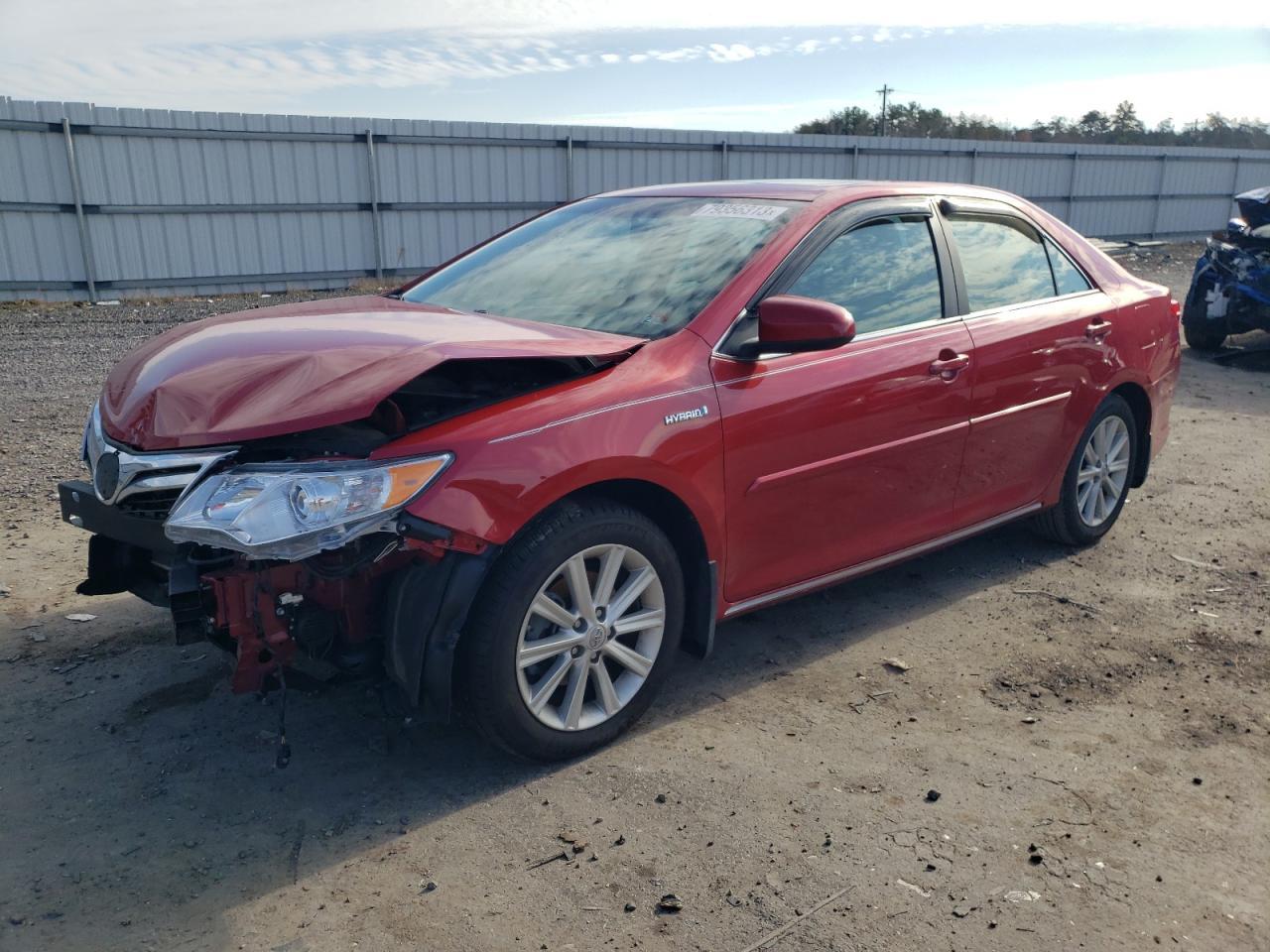 2014 TOYOTA CAMRY HYBR car image