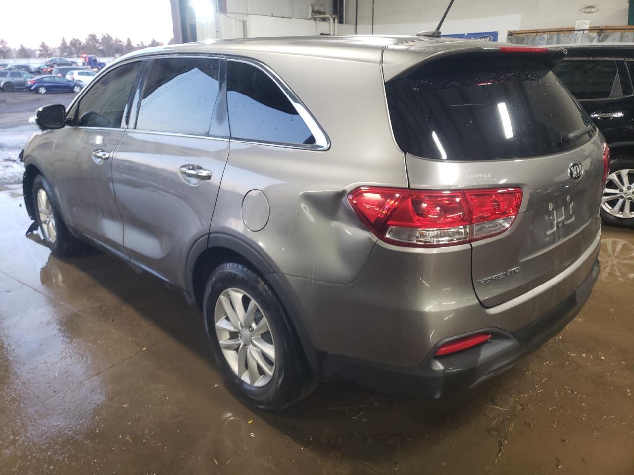 2017 KIA SORENTO LX - Фото 2