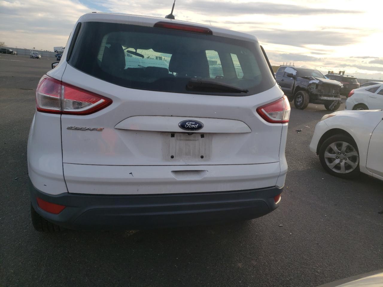 2015 FORD ESCAPE S - Image 6