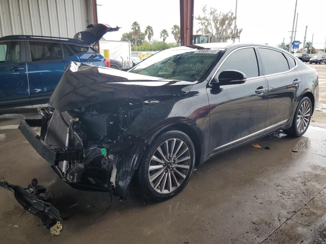 2017 KIA CADENZA PR