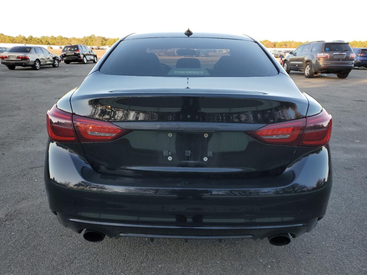 2018 INFINITI Q50 LUXE - Image 6