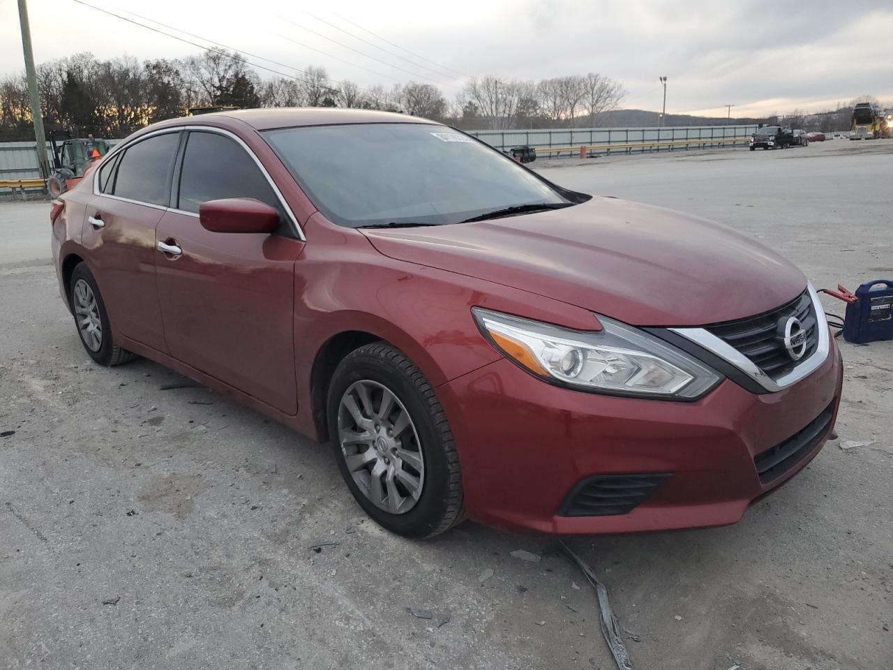 2017 NISSAN ALTIMA 2.5 - Фото 4