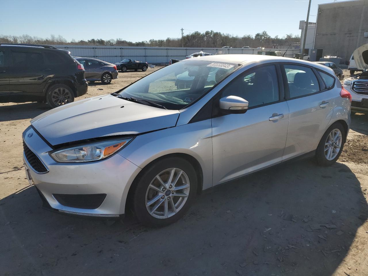 2016 FORD FOCUS SE