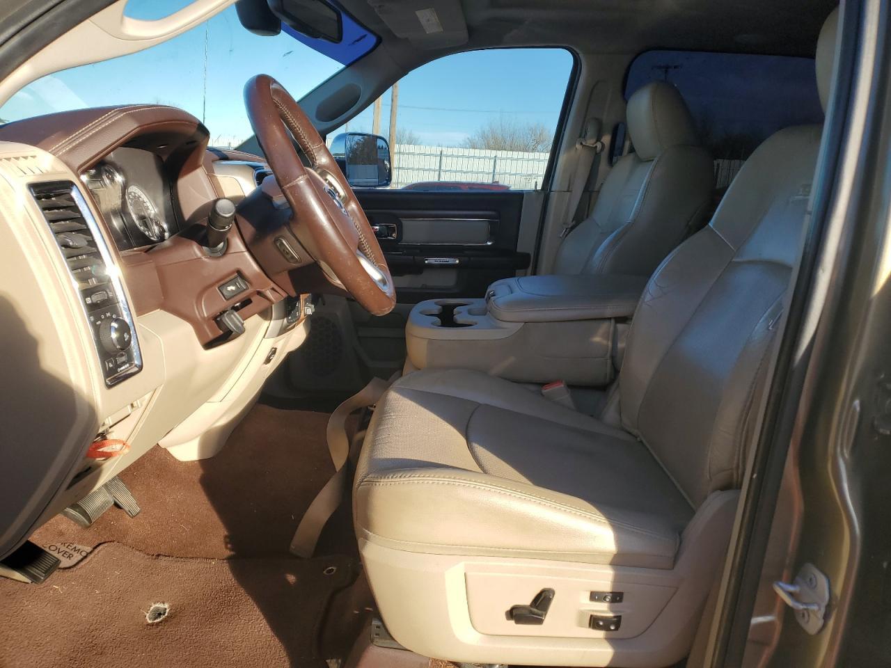 2015 RAM 1500 LARAM - Image 7