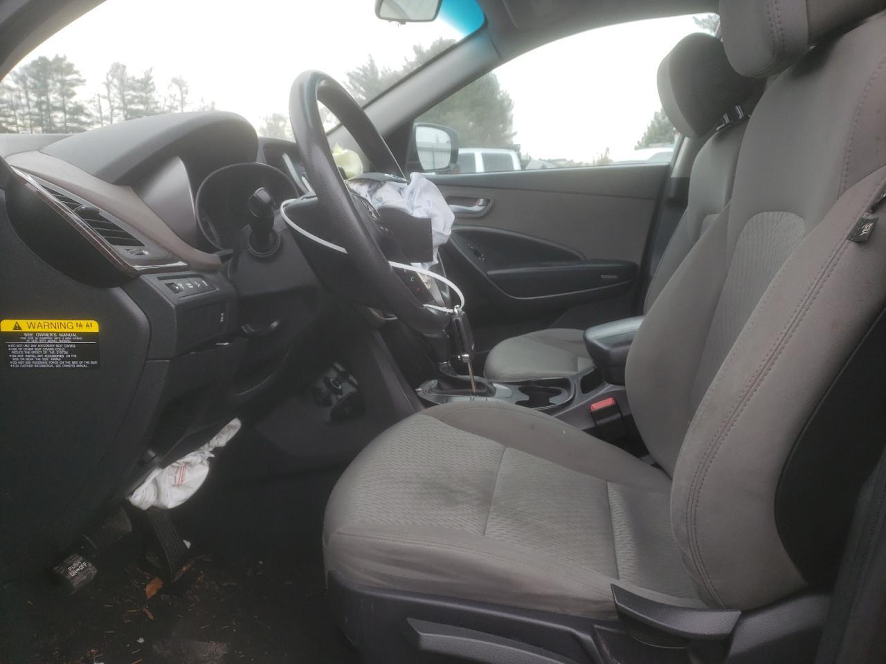 2017 HYUNDAI SANTA FE S - Image 7