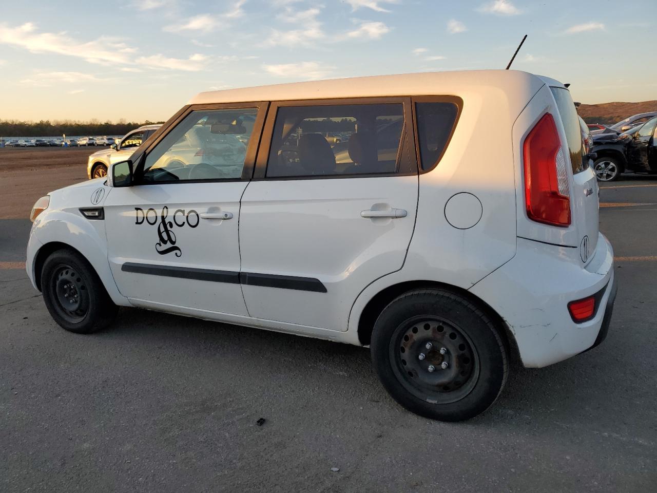 2013 KIA SOUL - Image 2
