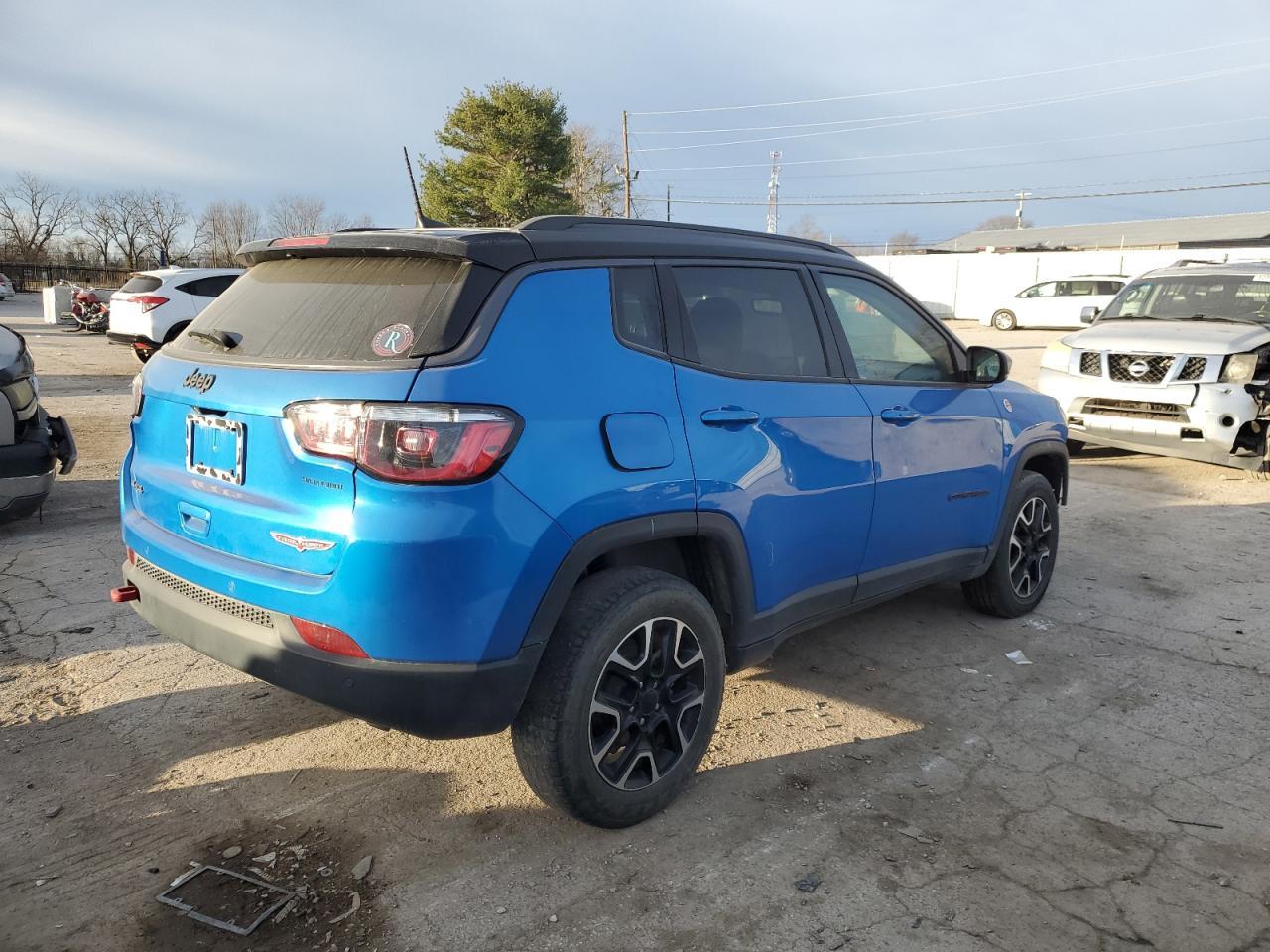 2021 JEEP COMPASS TR - Фото 3