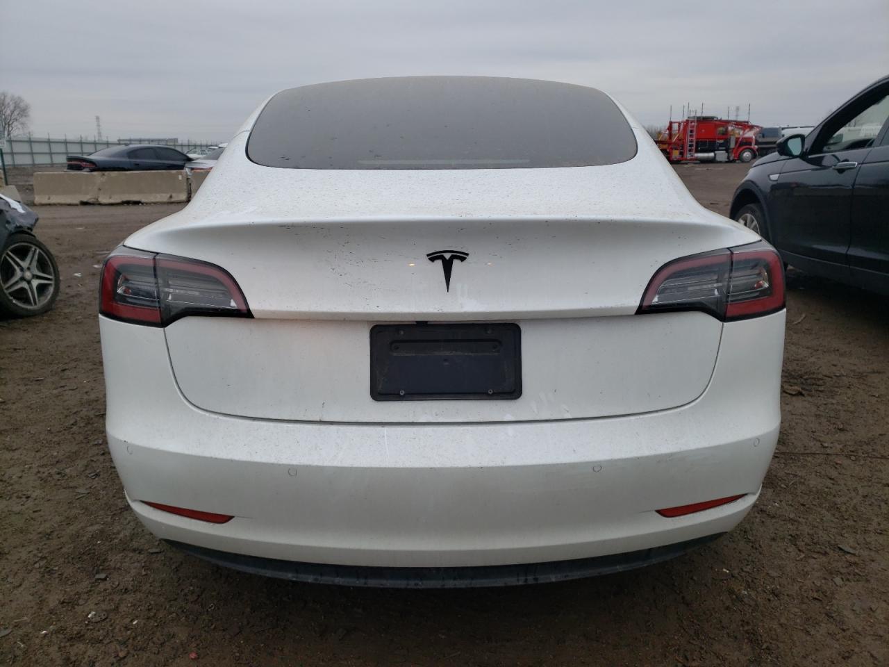 2021 TESLA MODEL 3 - Фото 6